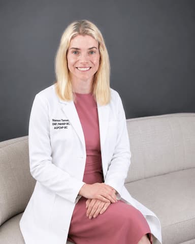 Shannon Tieman, DNP, PMHNP-BC, AGPCNP-BC, CRNP headshot